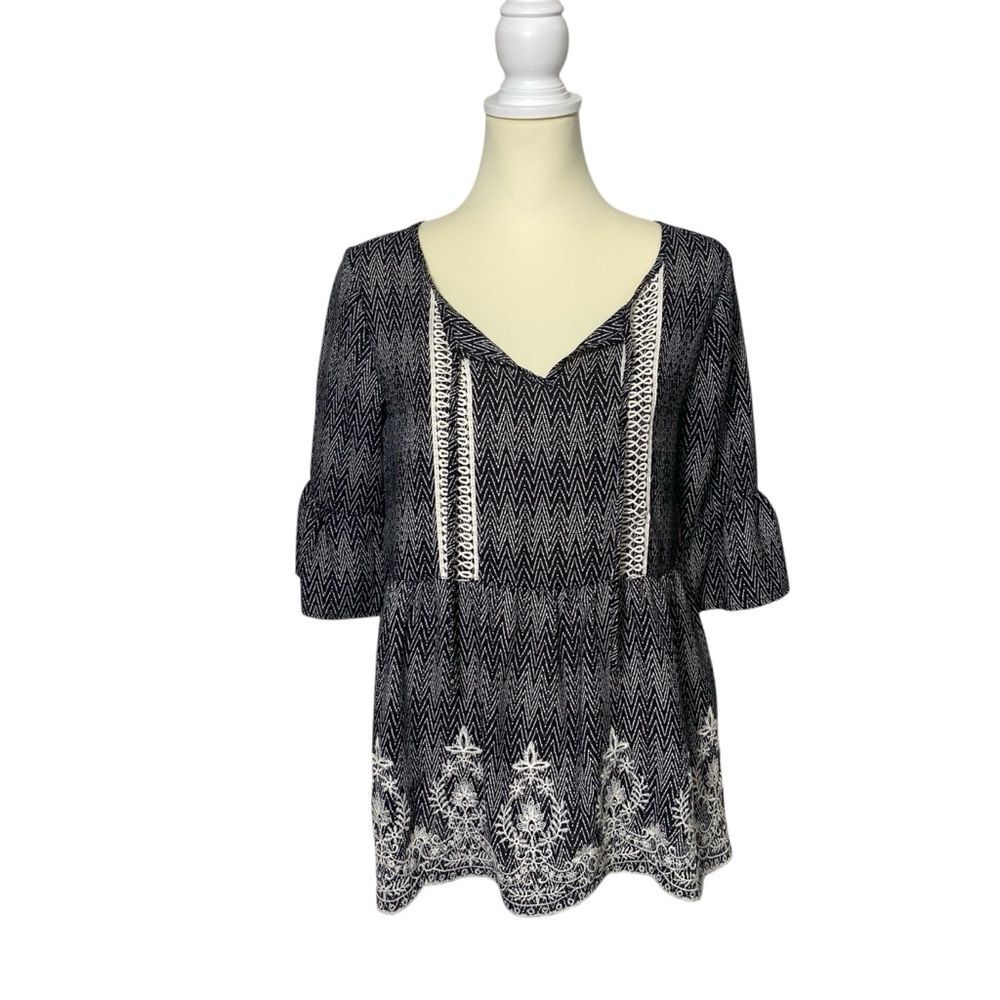 Maurices Lightweight Boho Embroidered Elastic Waist Blouse Women's Size XS